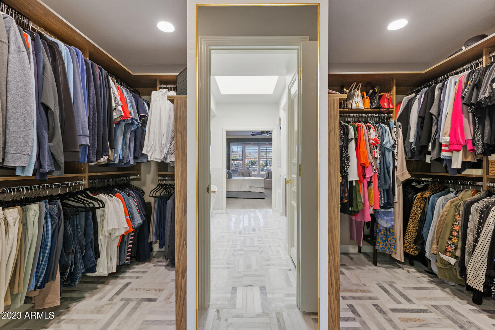 10110 E TOPAZ Drive