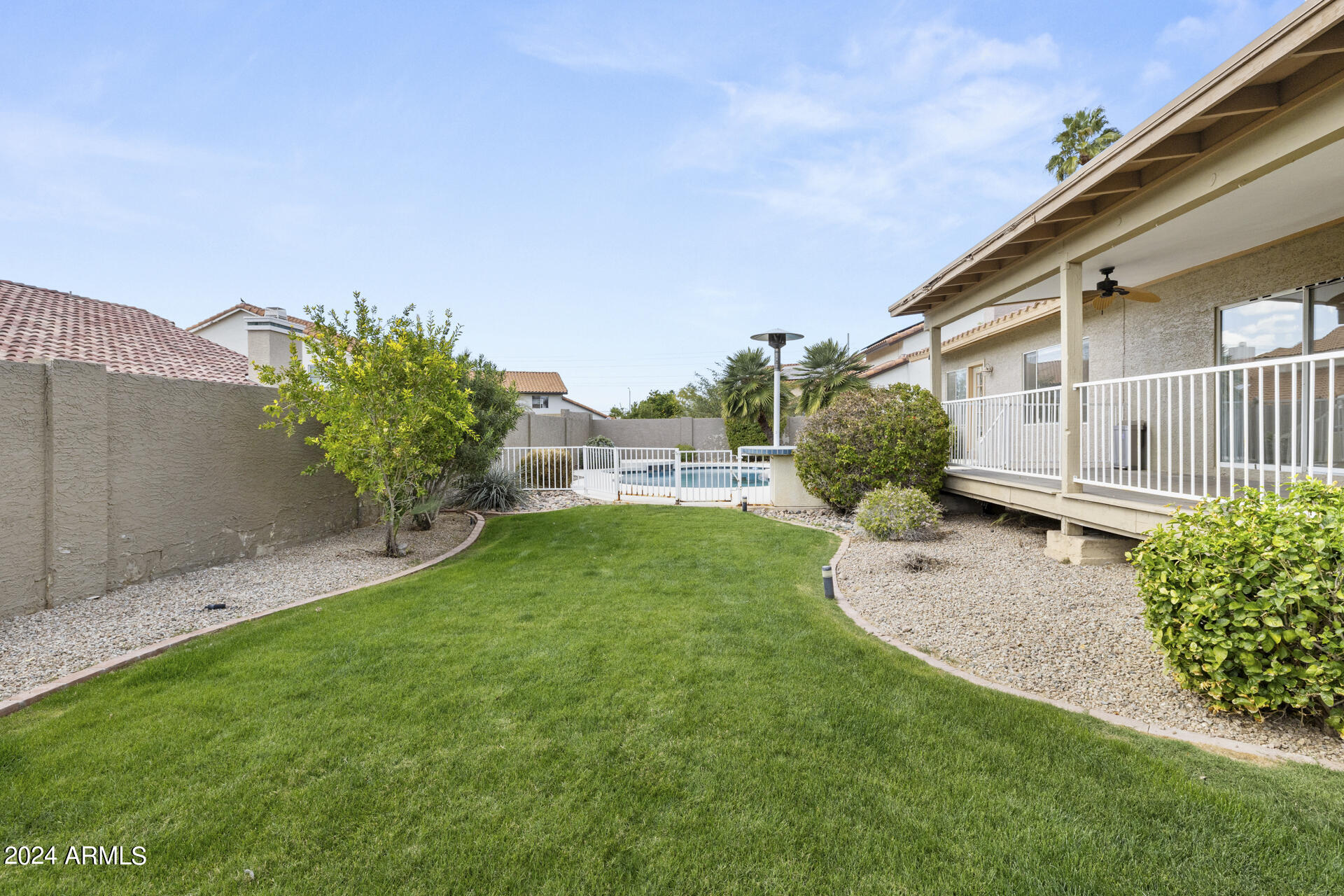 5623 E CLAIRE Drive