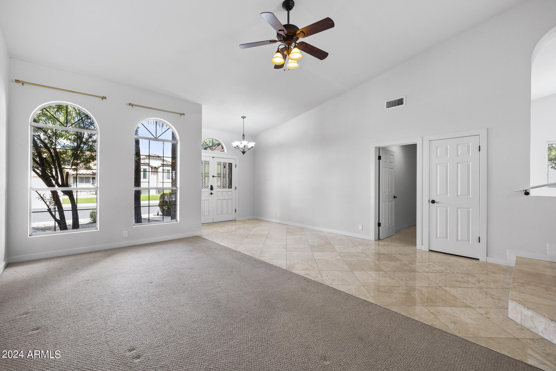5623 E CLAIRE Drive