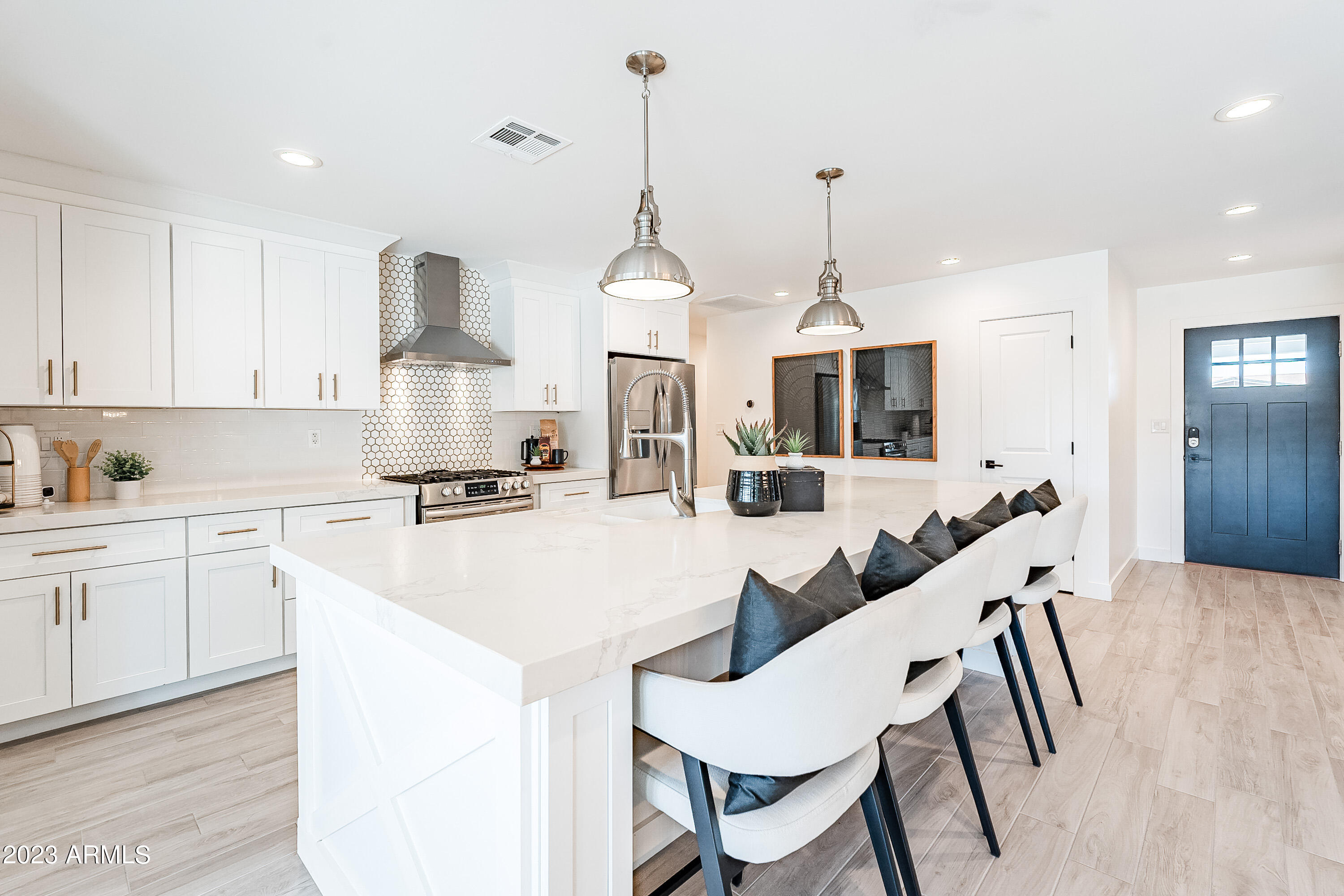 3038 N 81ST Place