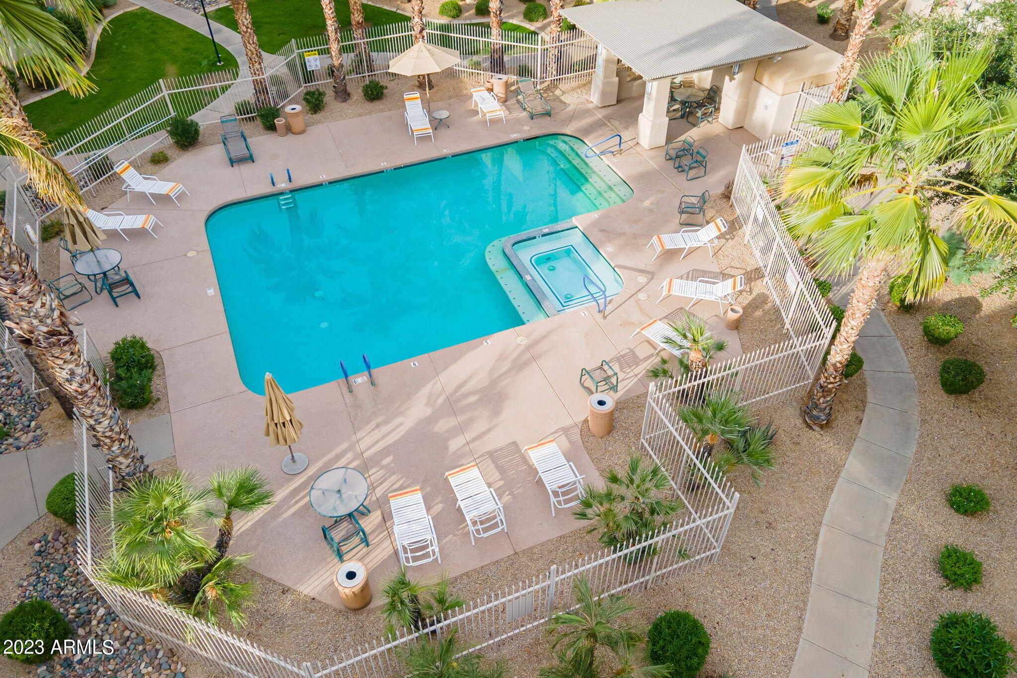 11333 N 92ND Street Unit: 1071