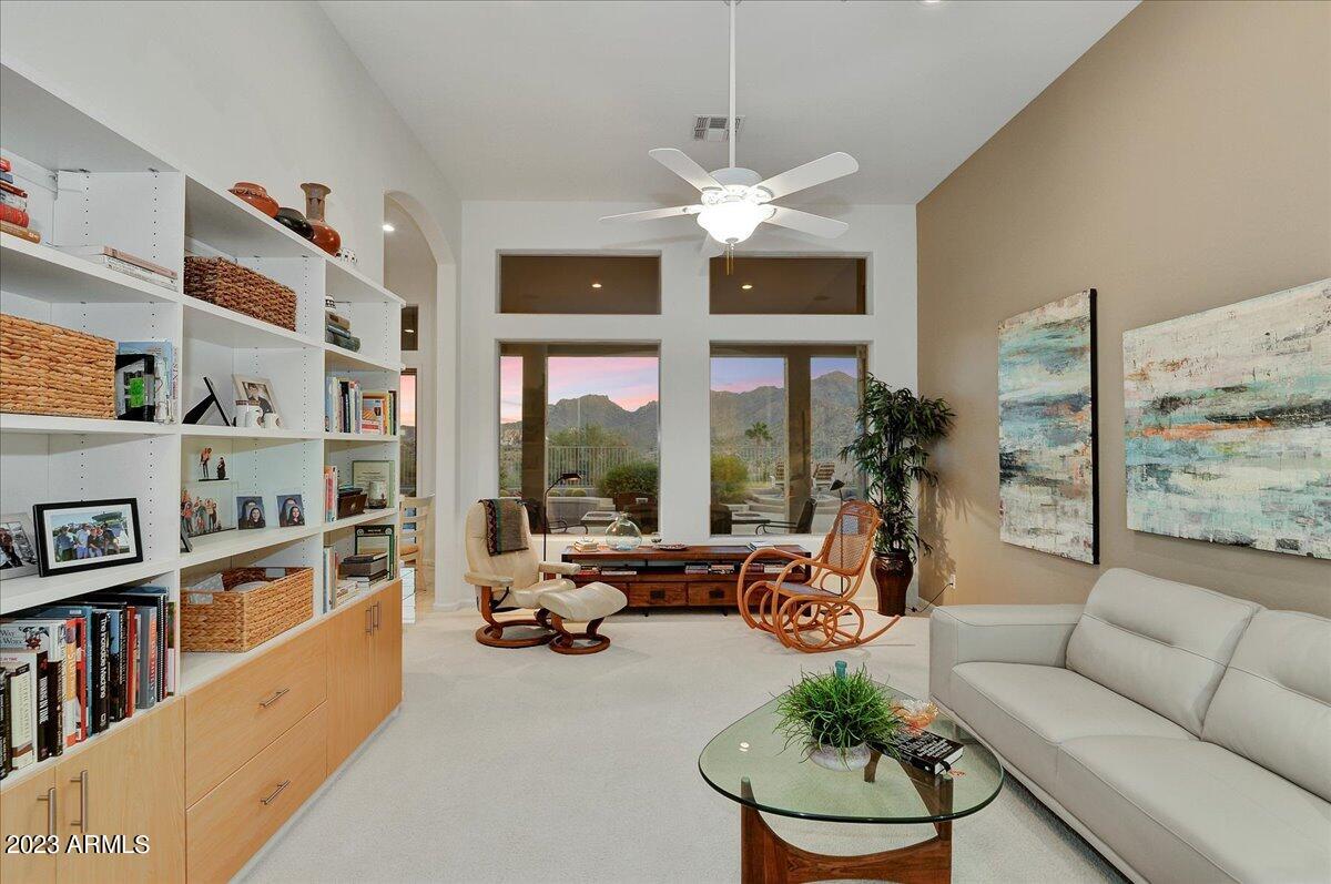 11555 E Buckskin Trail