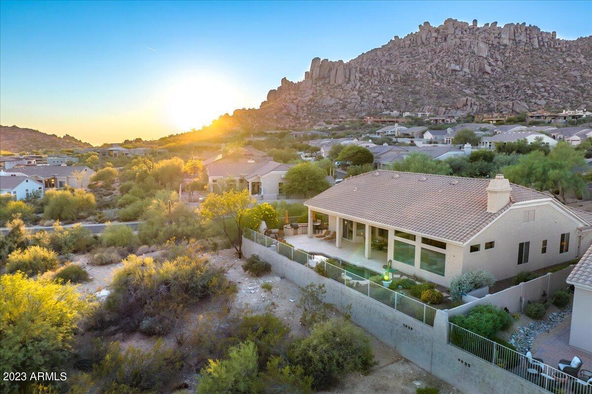 11555 E Buckskin Trail