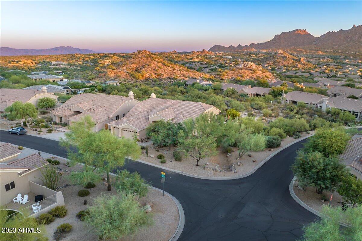 11555 E Buckskin Trail