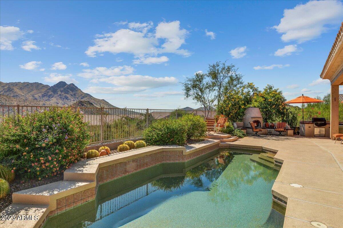 11555 E Buckskin Trail