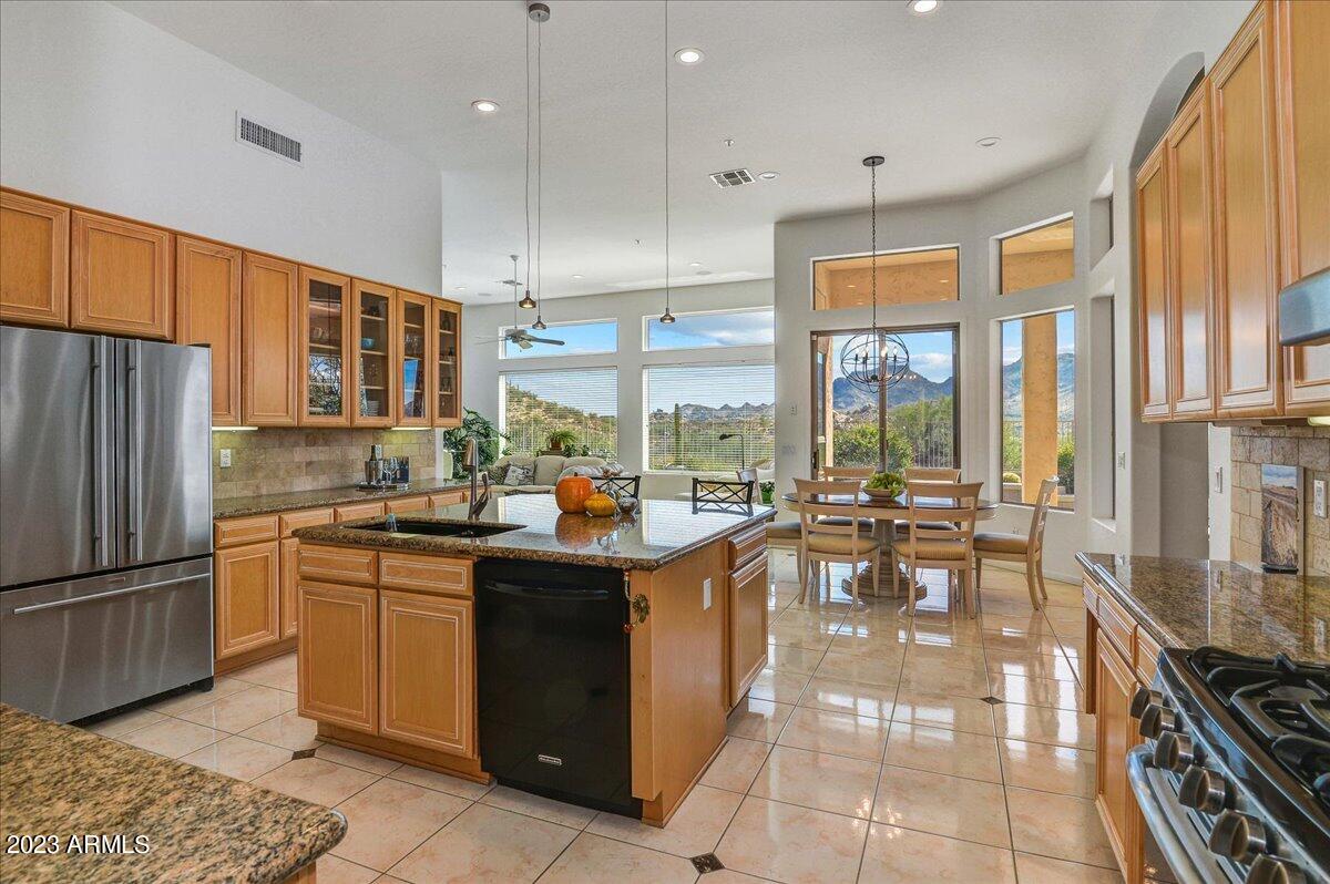 11555 E Buckskin Trail