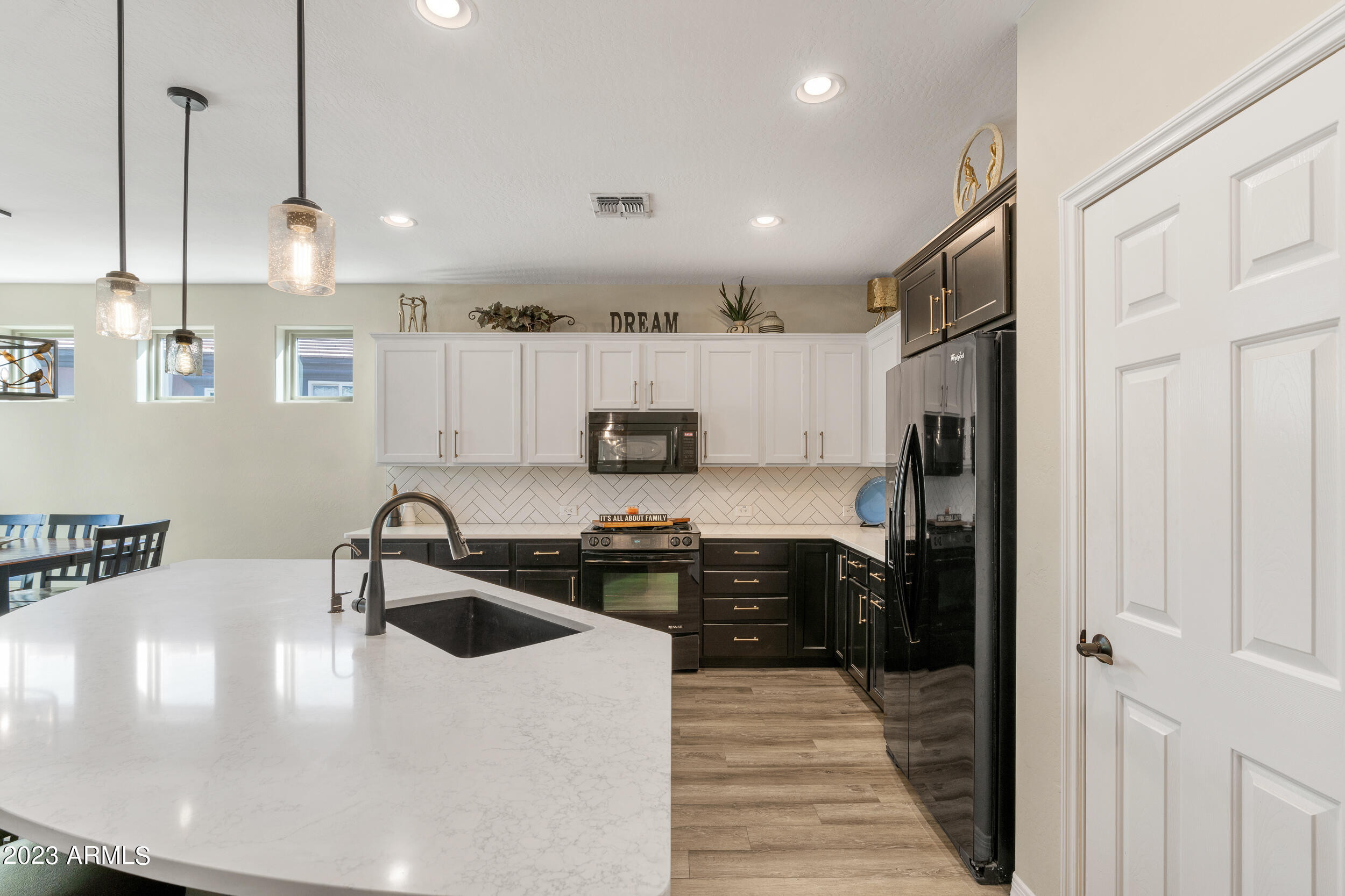 1522 E AMARANTH Trail