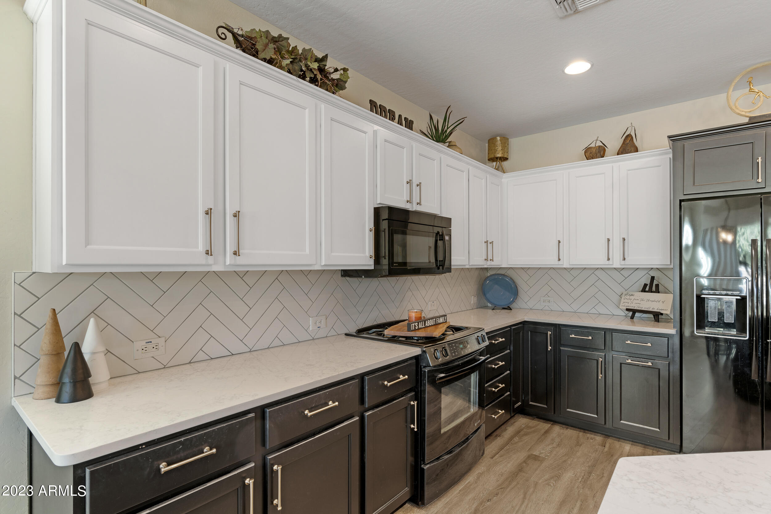 1522 E AMARANTH Trail