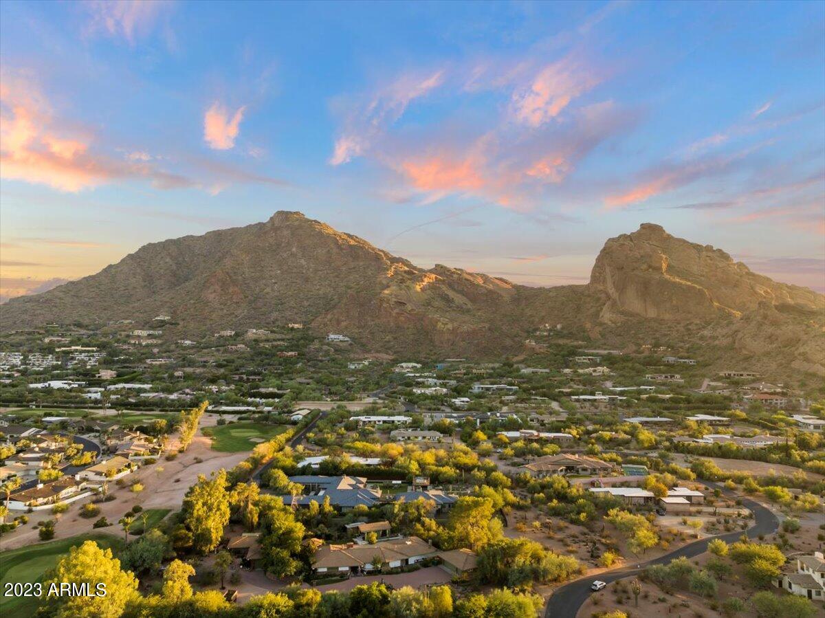 6115 N Camelback Manor Drive Unit: 18