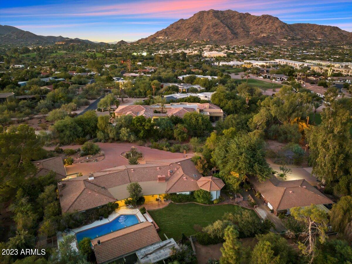 6115 N Camelback Manor Drive Unit: 18