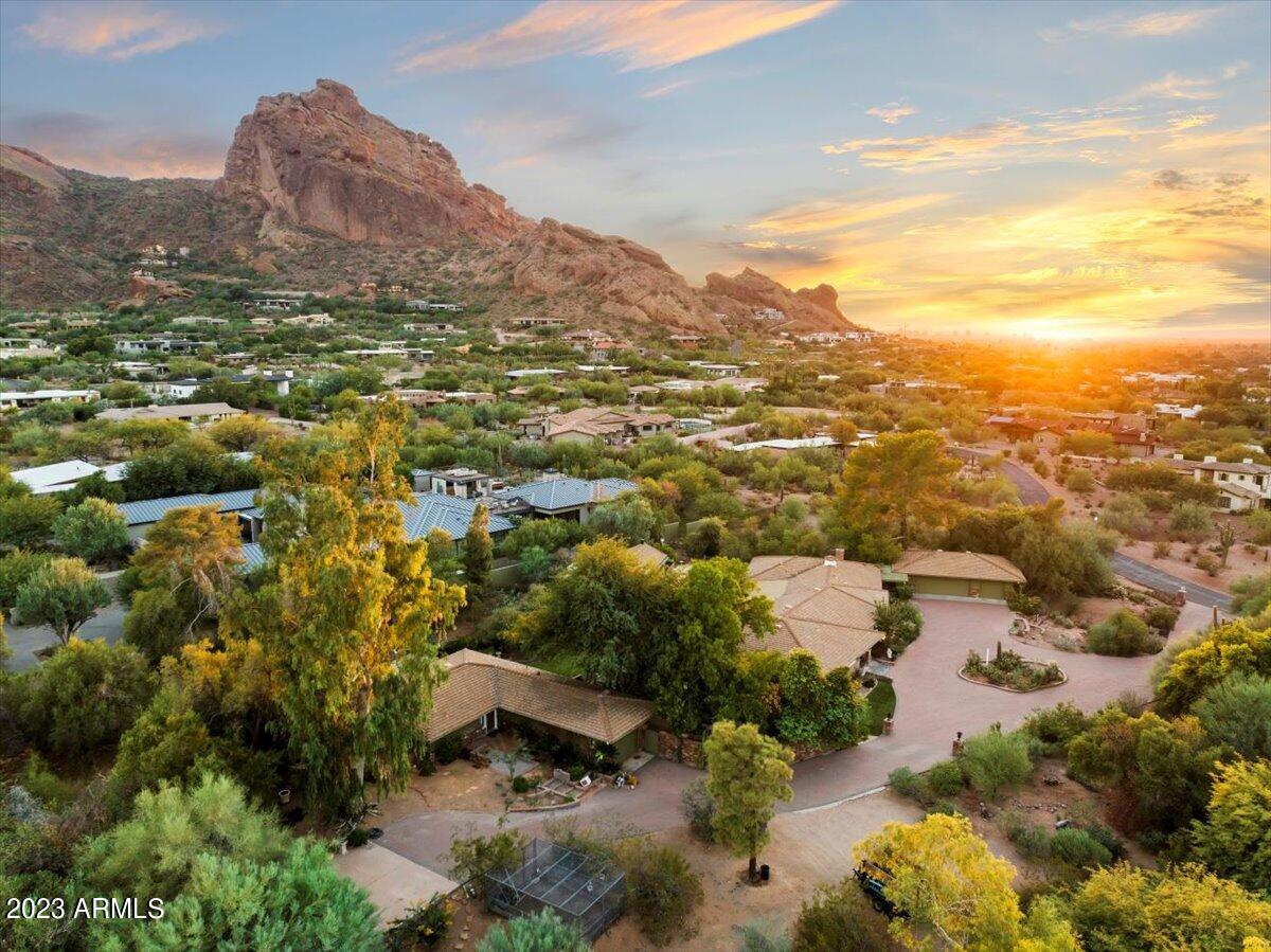 6115 N Camelback Manor Drive Unit: 18