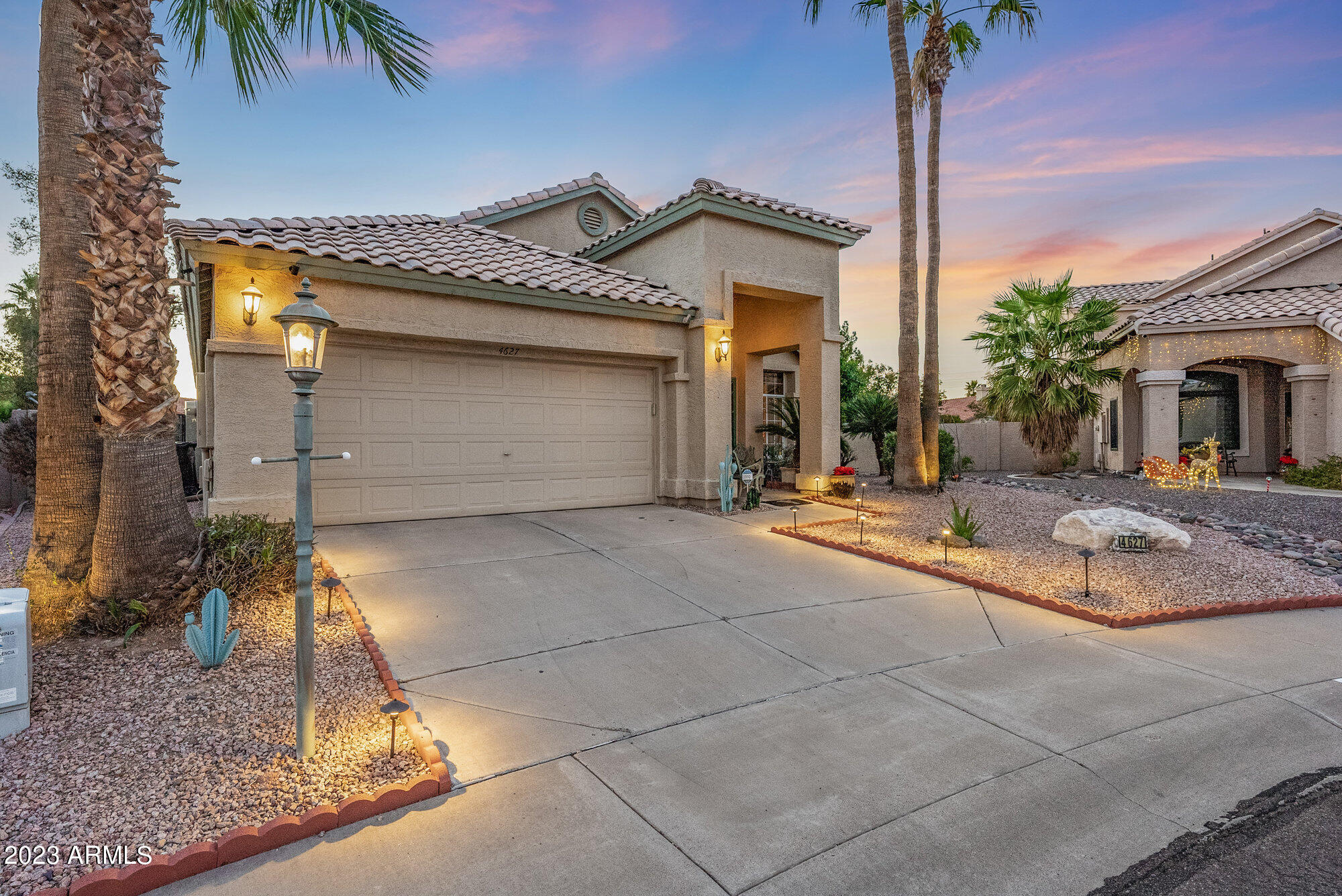 4627 E BIGHORN Avenue