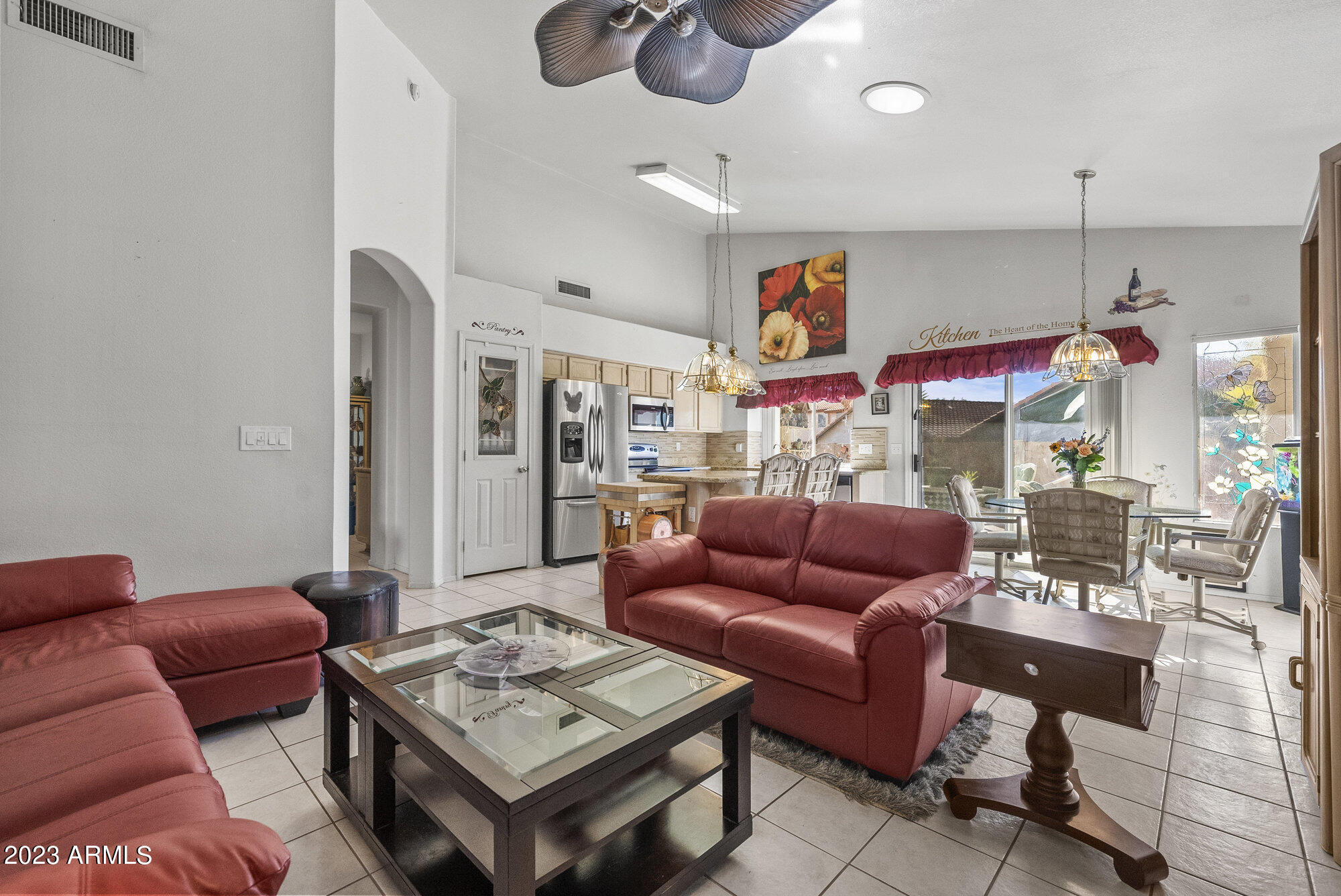 4627 E BIGHORN Avenue