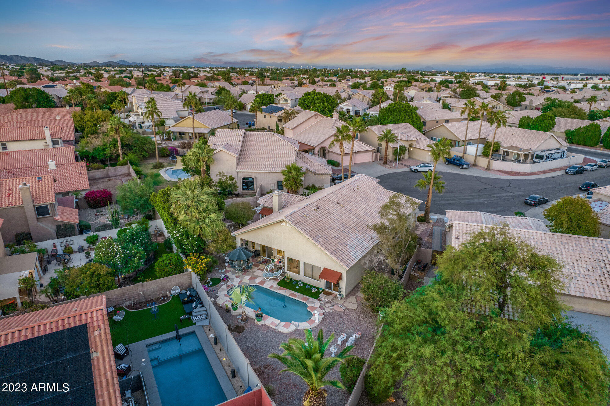 4627 E BIGHORN Avenue