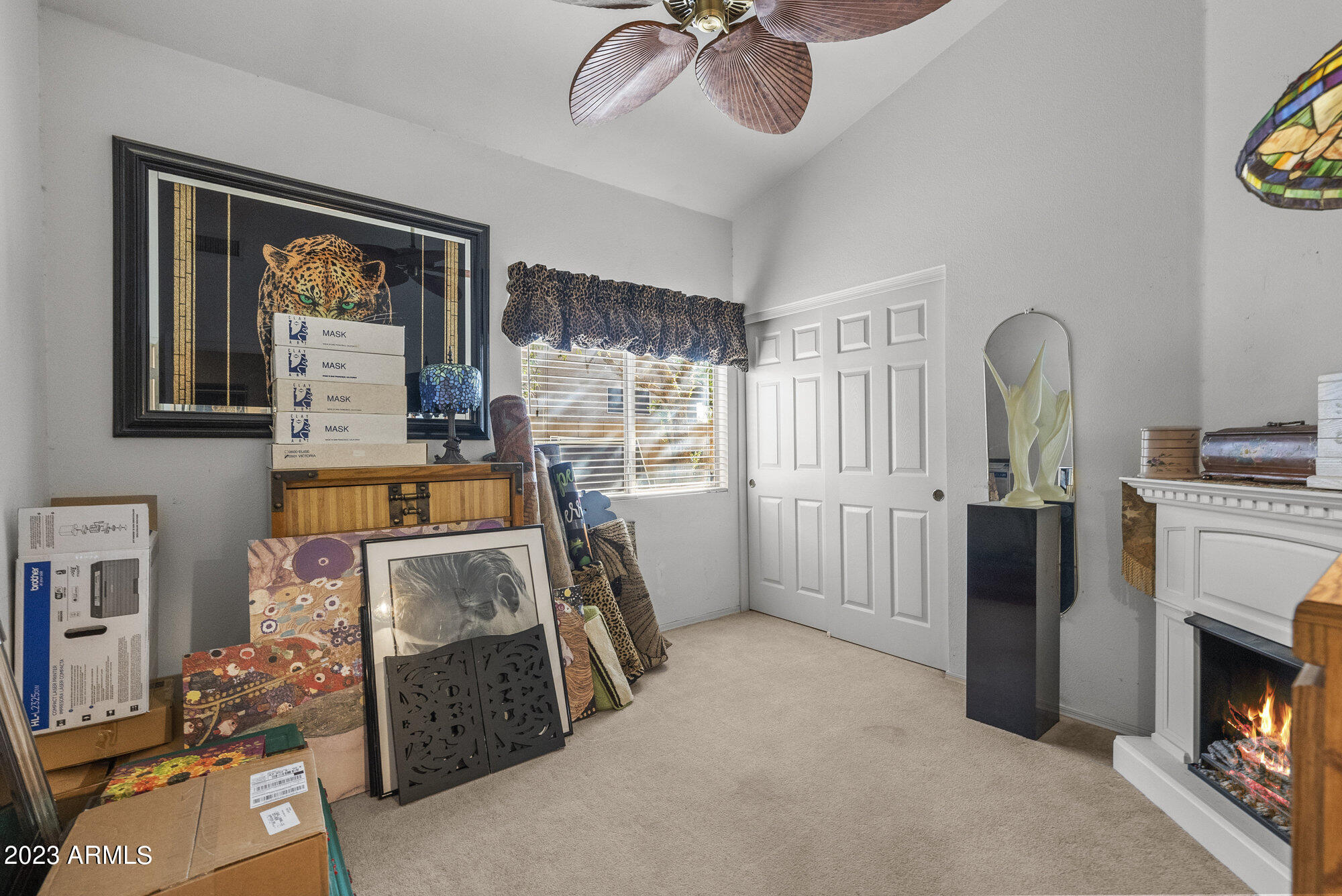 4627 E BIGHORN Avenue