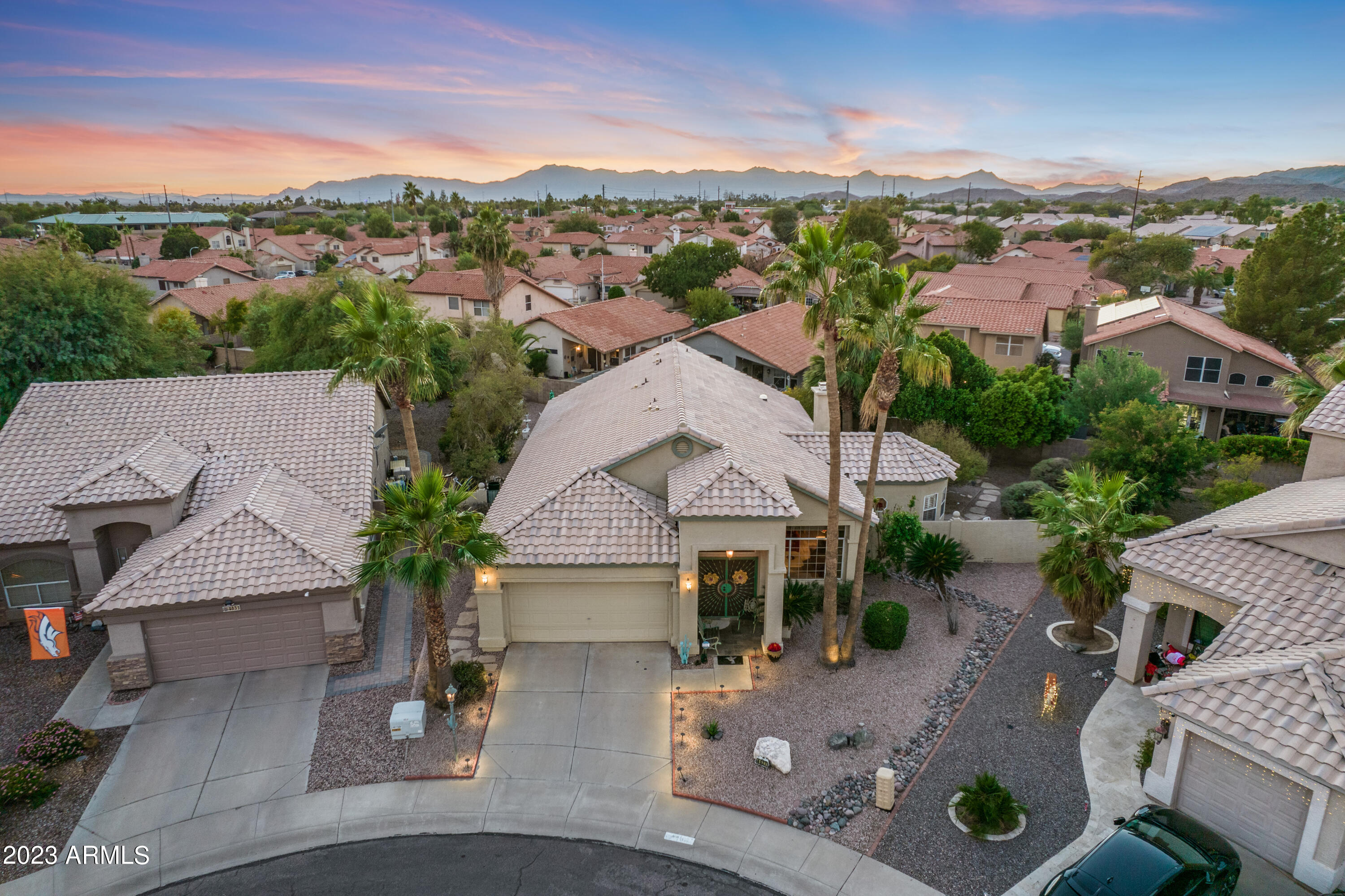 4627 E BIGHORN Avenue