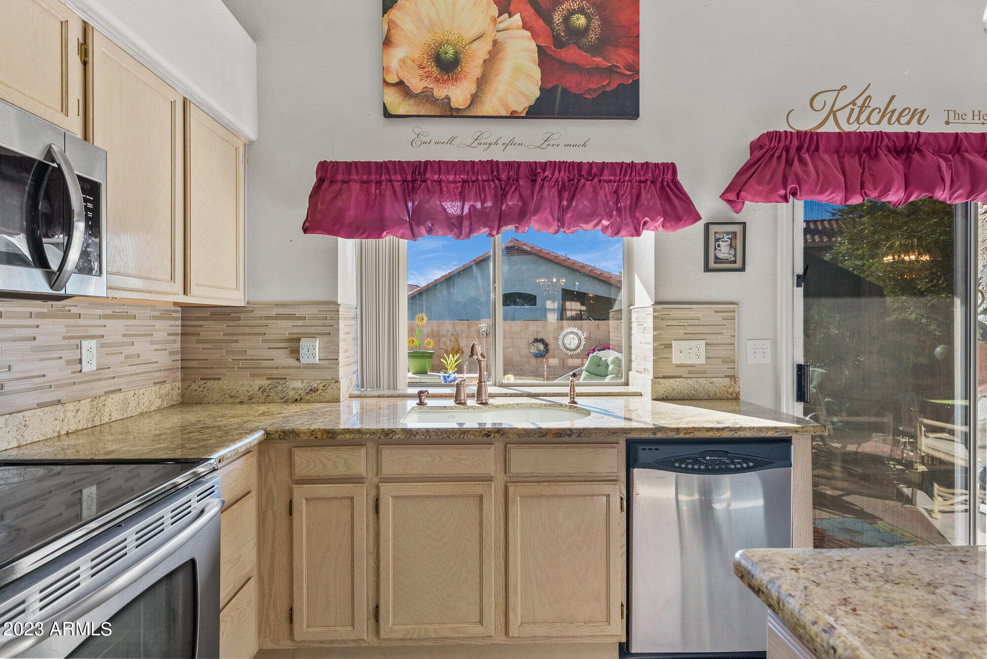 4627 E BIGHORN Avenue