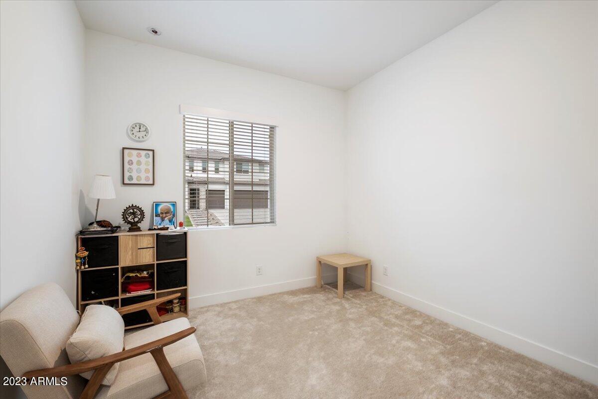 1917 E Villa Linda Drive