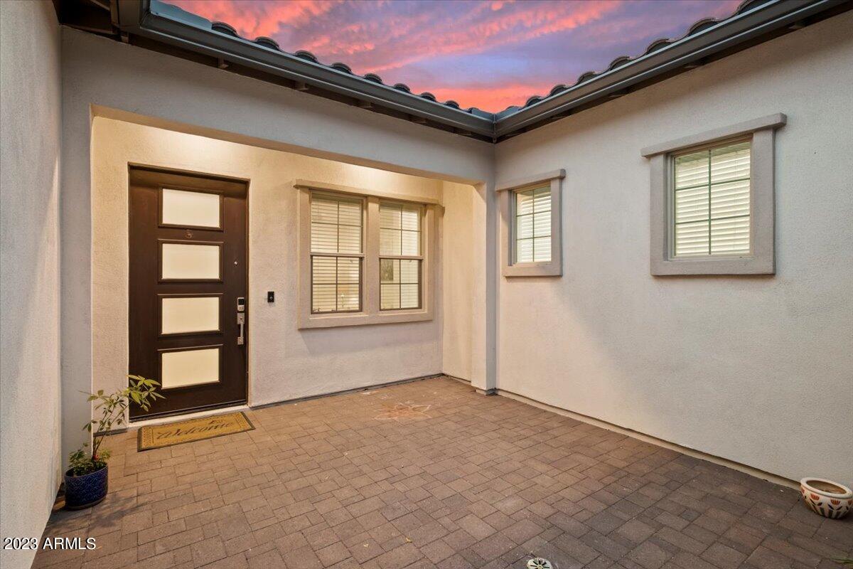 1917 E Villa Linda Drive