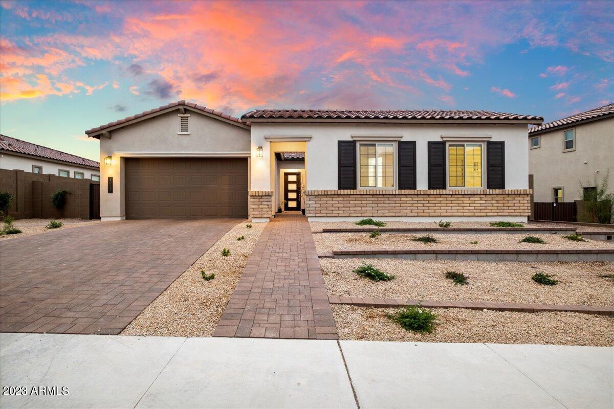 1917 E Villa Linda Drive