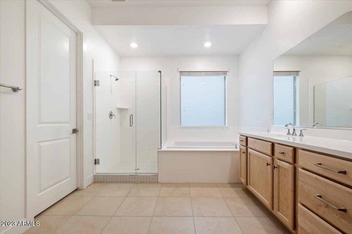 1917 E Villa Linda Drive