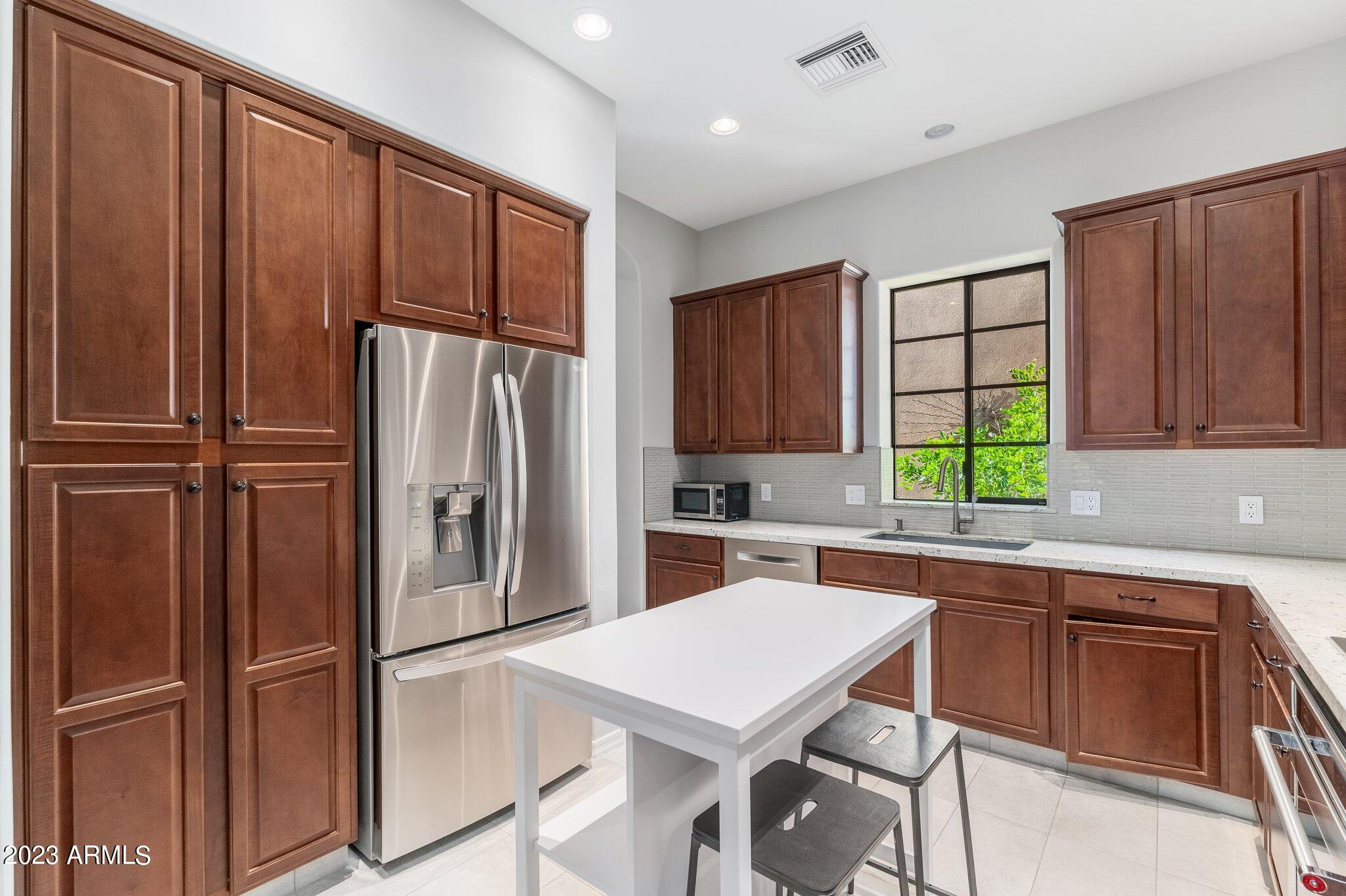20704 N 90TH Place Unit: 1070