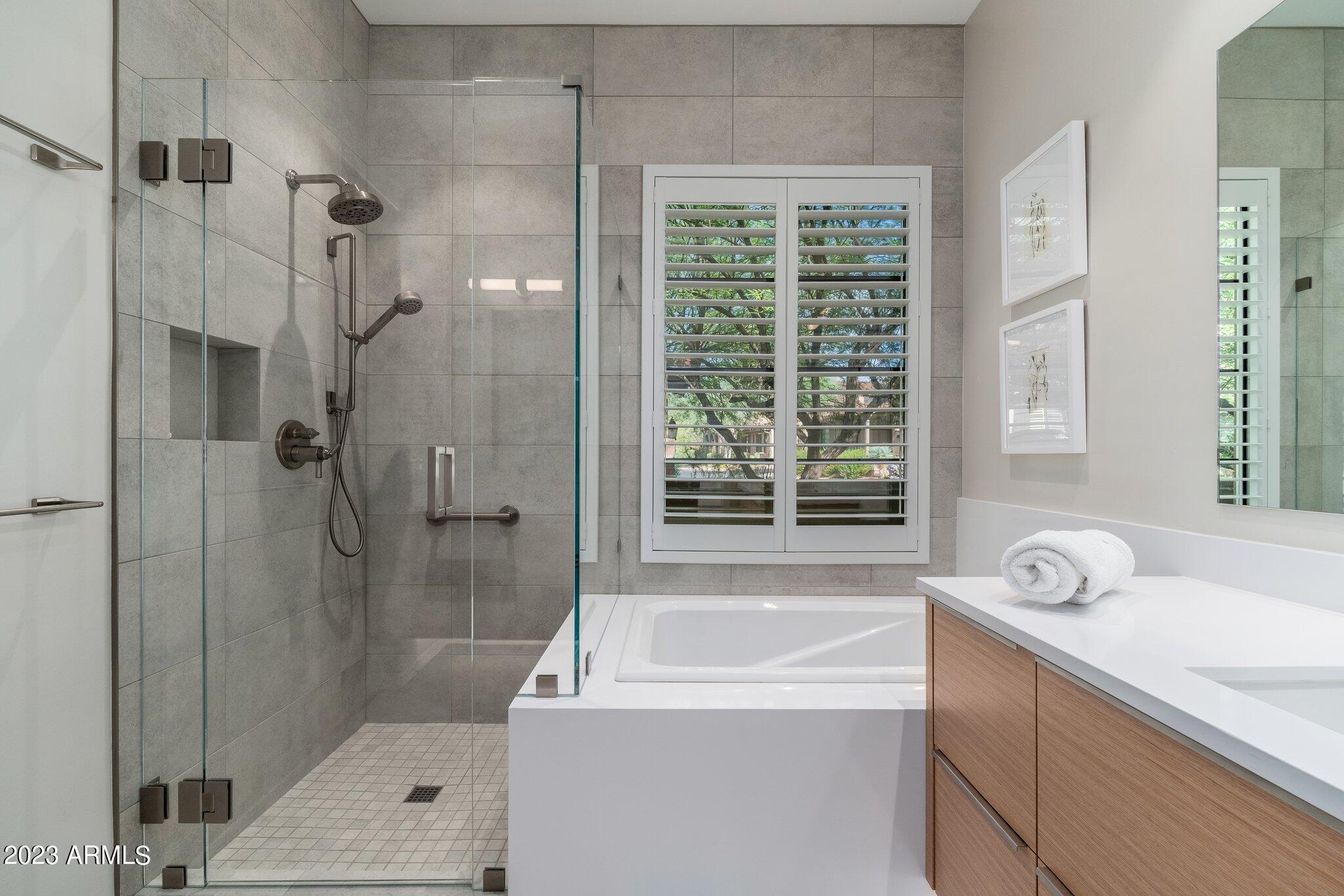 20704 N 90TH Place Unit: 1070