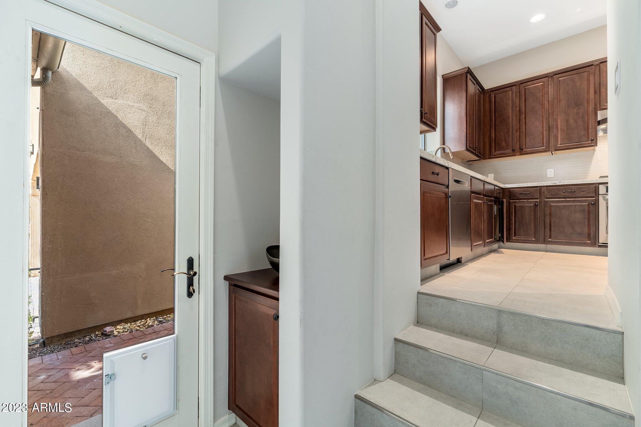 20704 N 90TH Place Unit: 1070