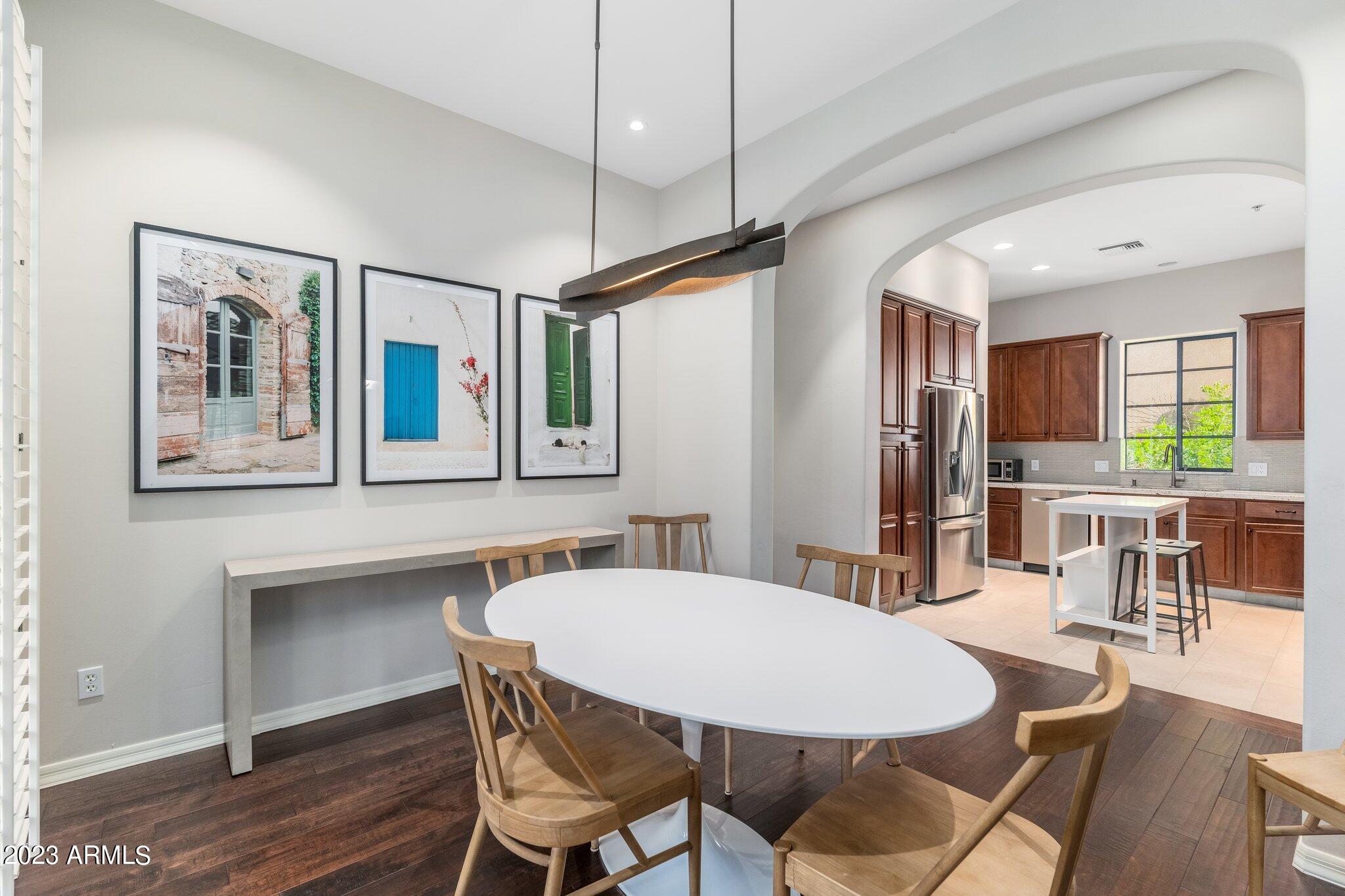 20704 N 90TH Place Unit: 1070