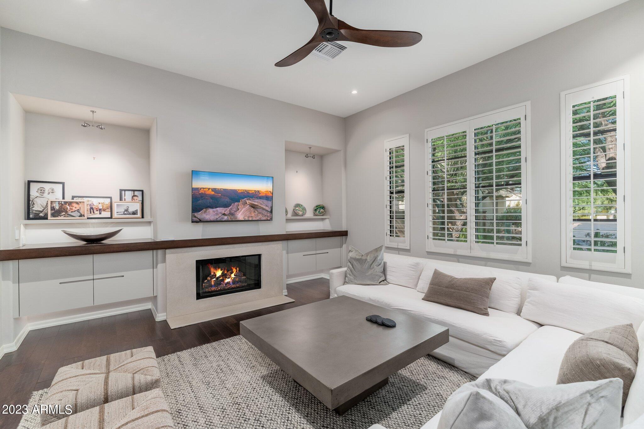 20704 N 90TH Place Unit: 1070