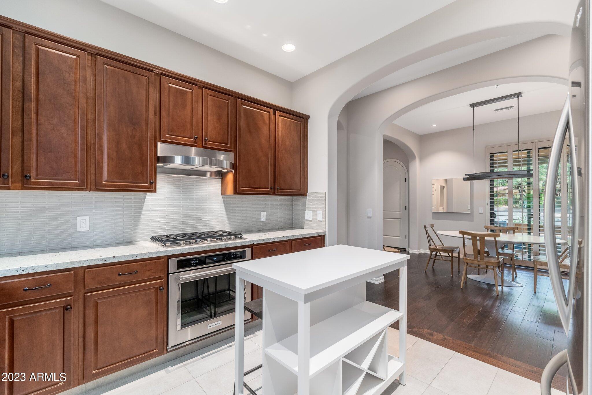 20704 N 90TH Place Unit: 1070