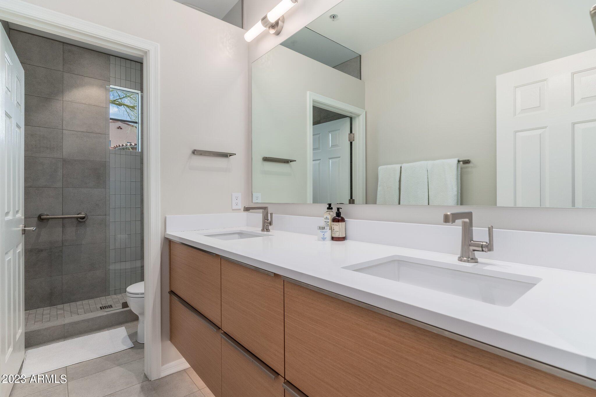 20704 N 90TH Place Unit: 1070