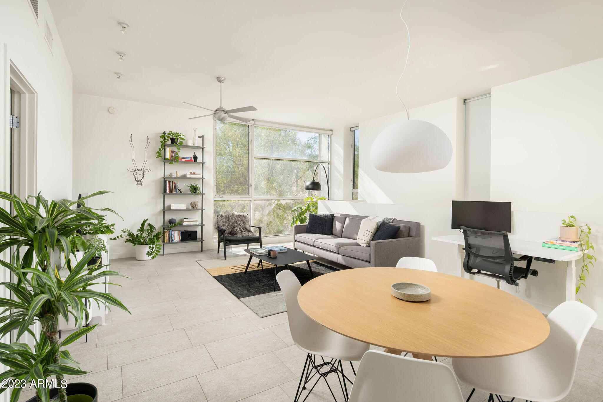 777 W Roosevelt Street Unit: 10