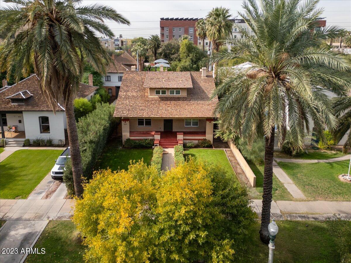 830 N 2ND Avenue Unit: 1