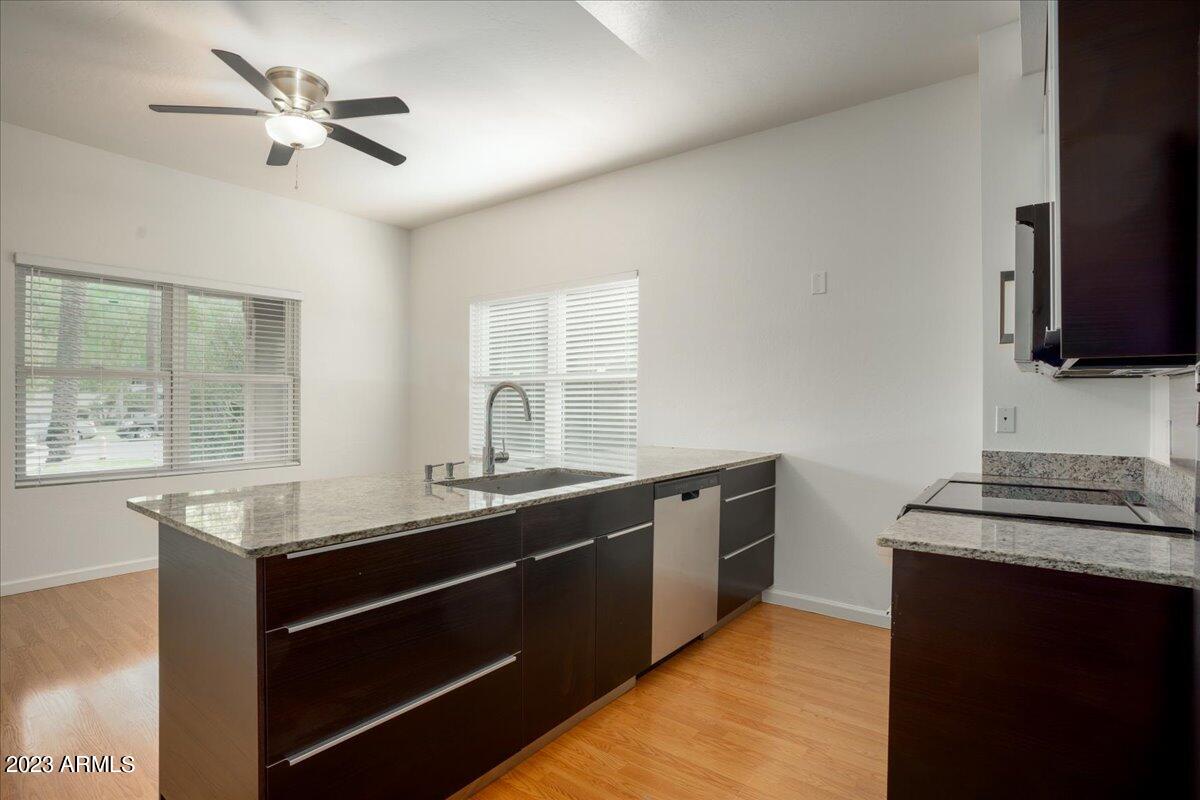 830 N 2ND Avenue Unit: 1