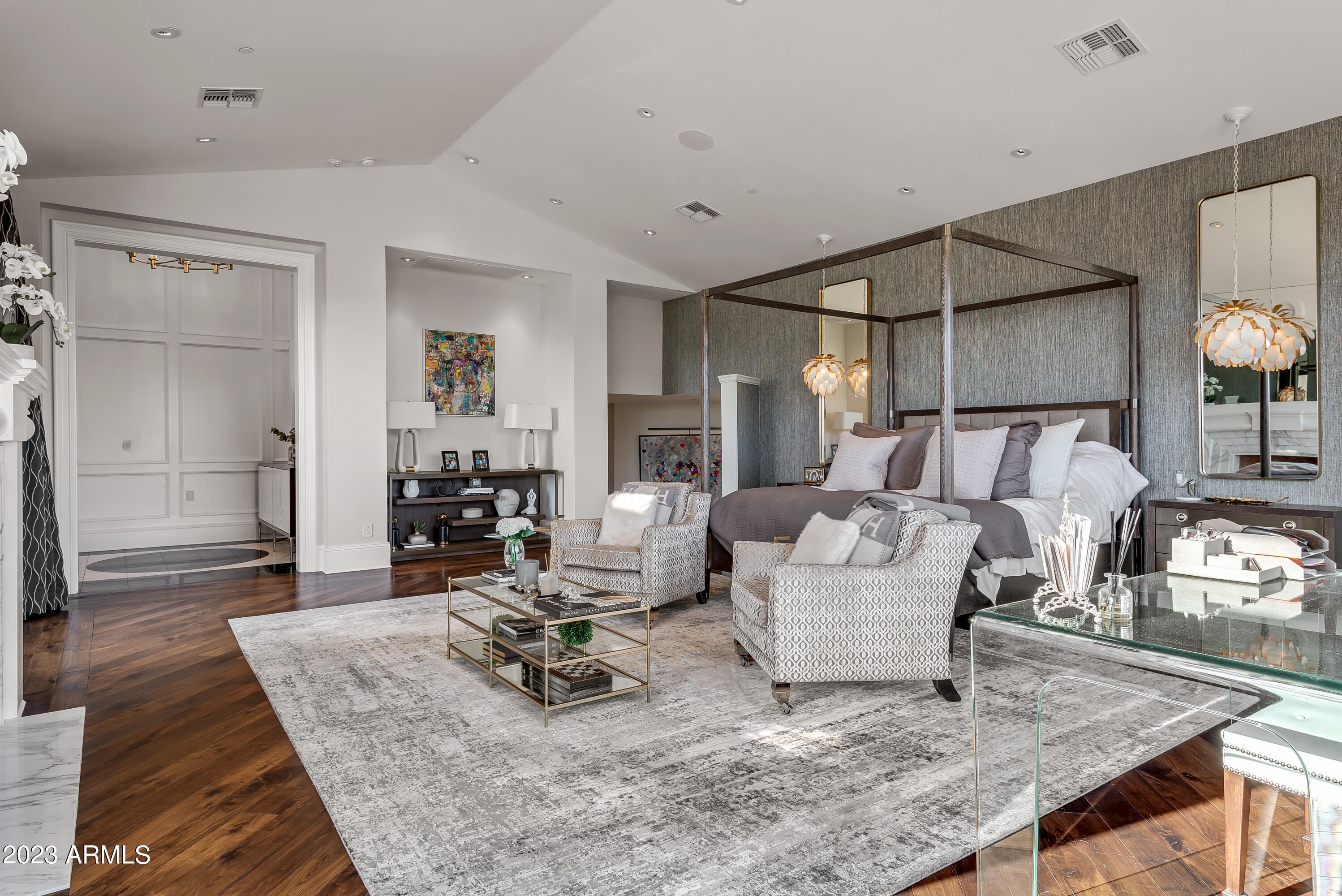 7046 N 59TH Place