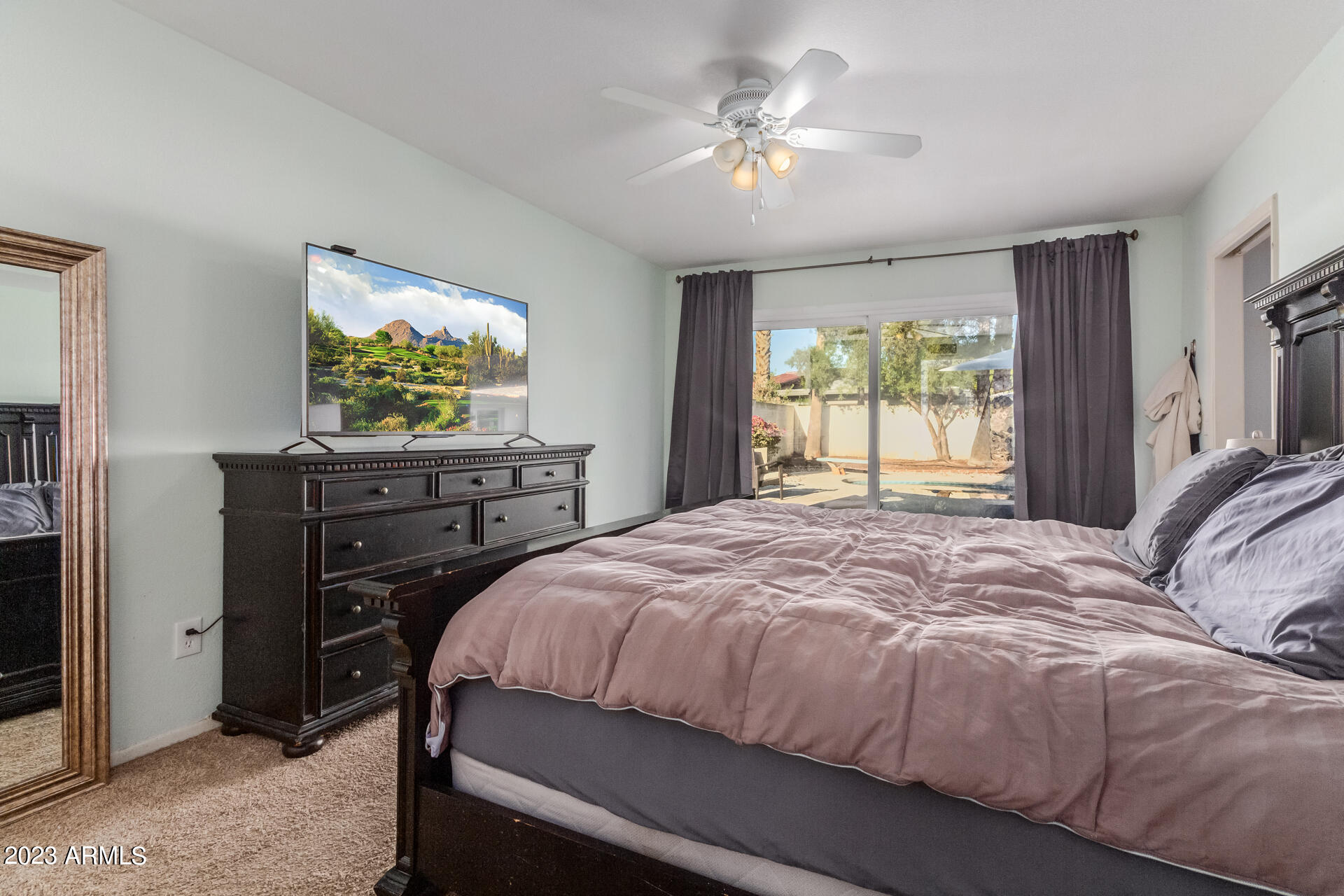 8312 E Via De Las Flores --