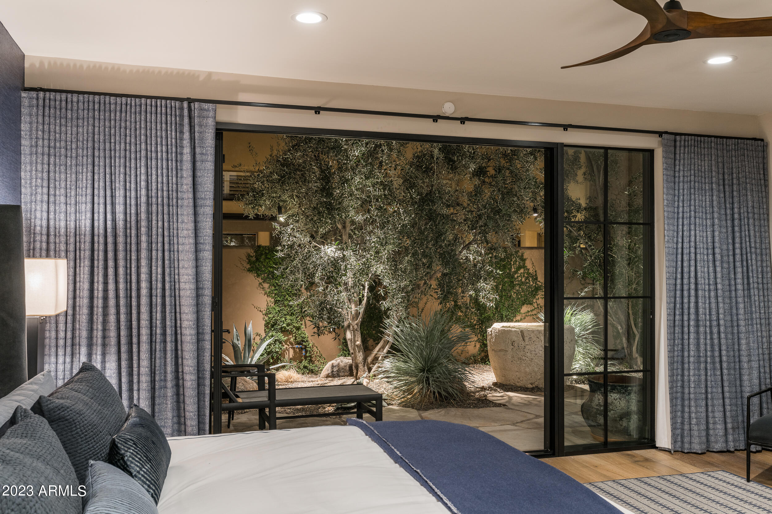 6711 E CAMELBACK Road Unit: 41