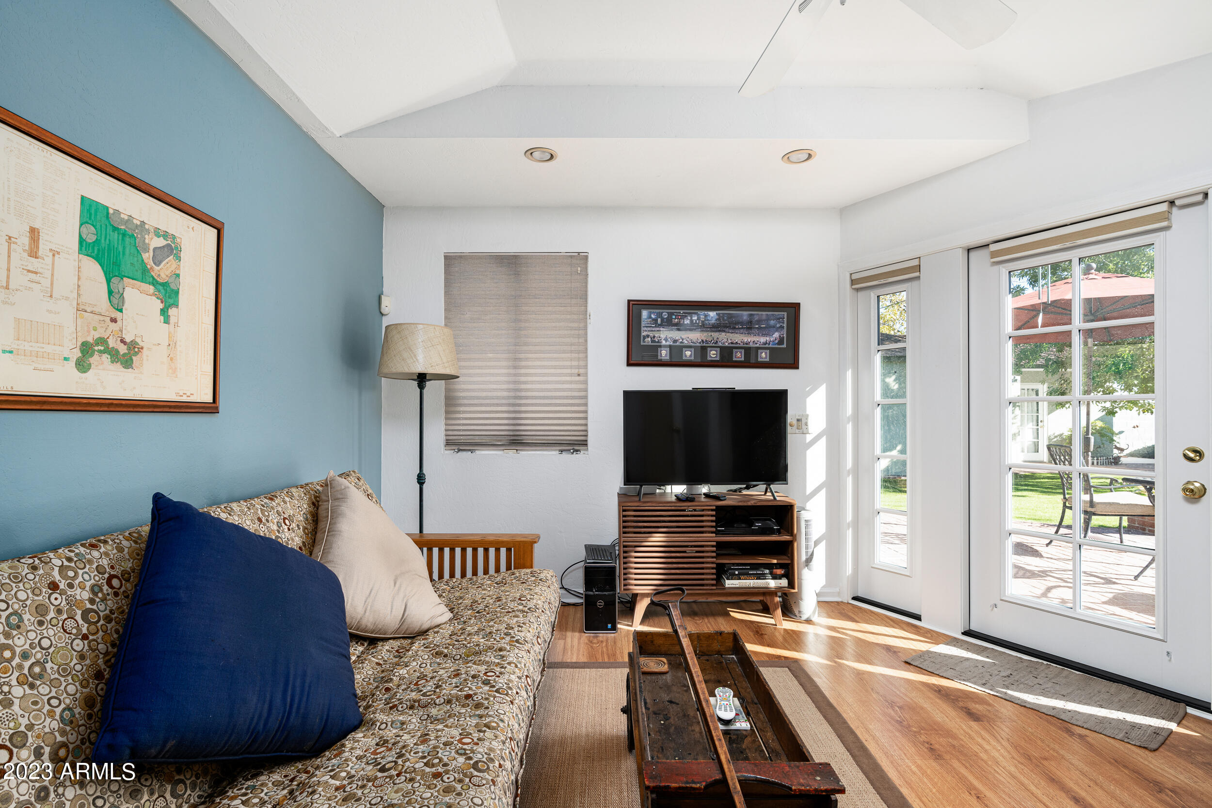 526 W VIRGINIA Avenue