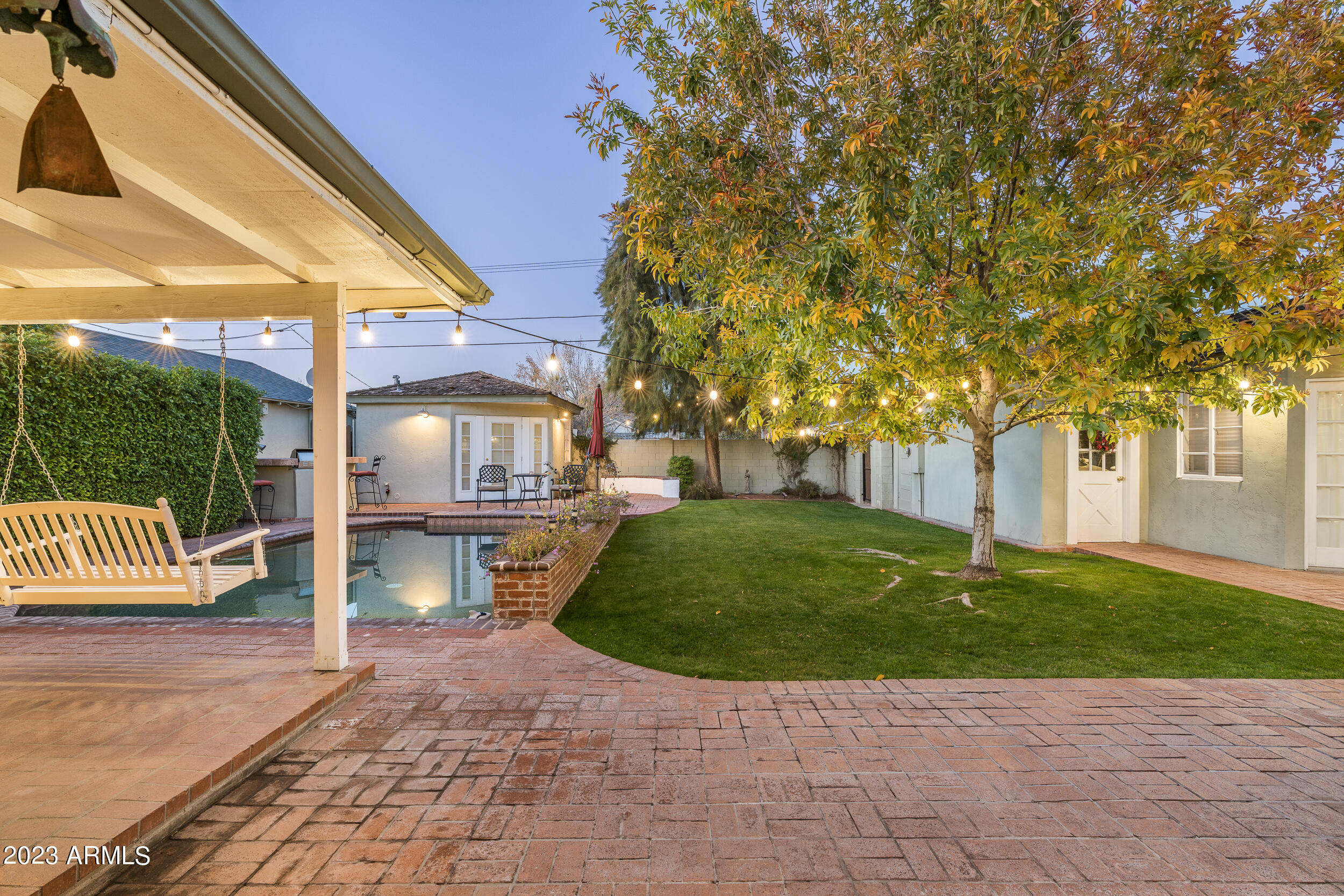 526 W VIRGINIA Avenue