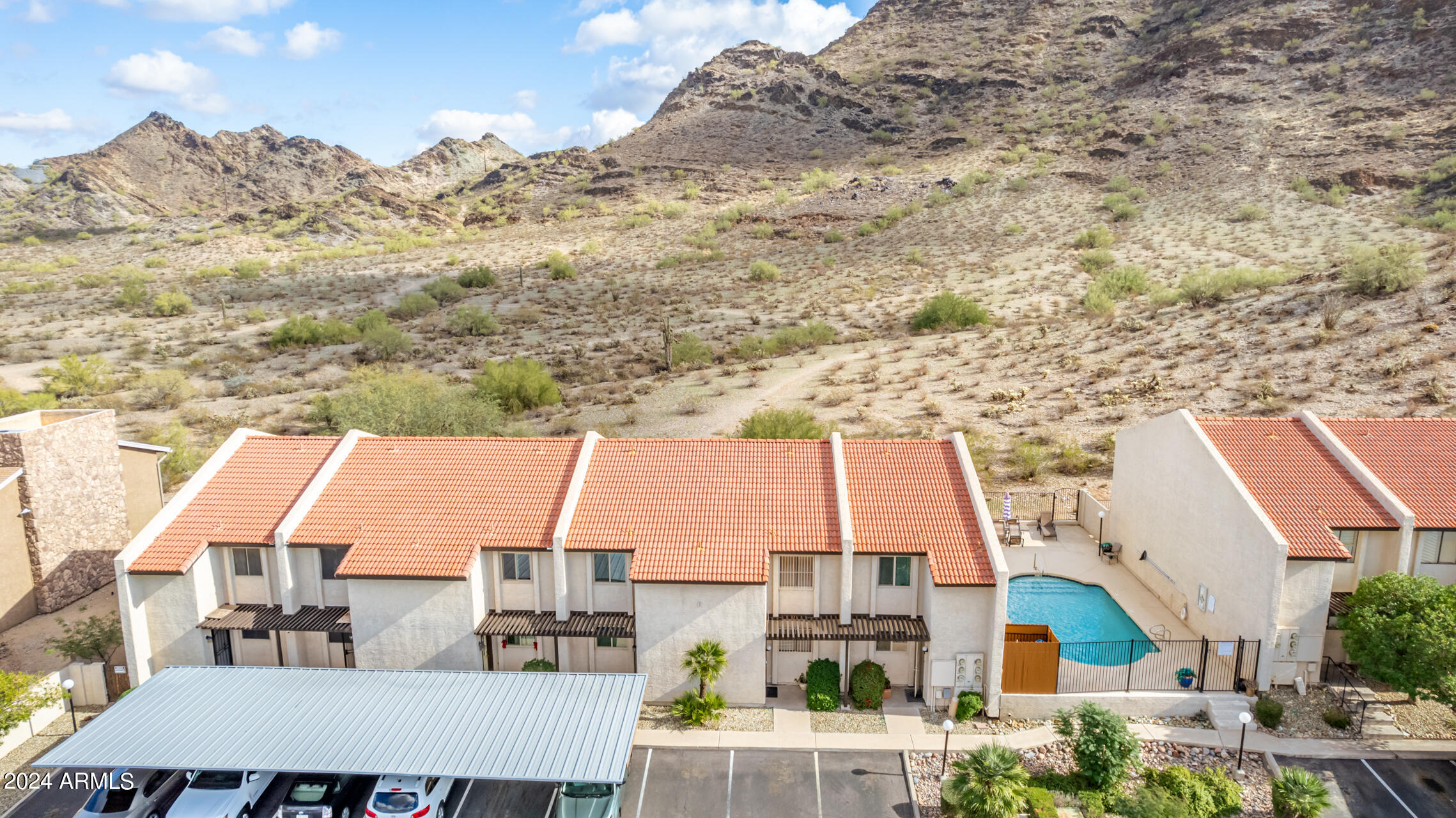 10631 N 15TH Way Unit: 10