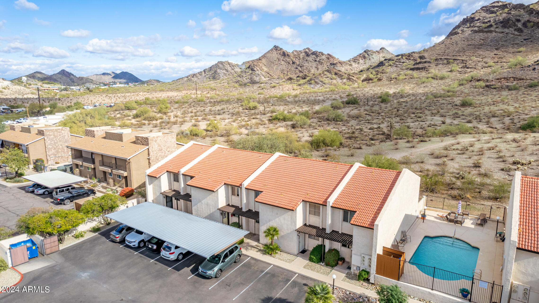 10631 N 15TH Way Unit: 10