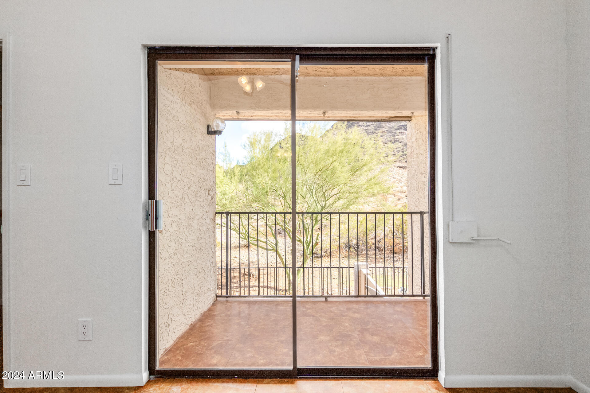 10631 N 15TH Way Unit: 10