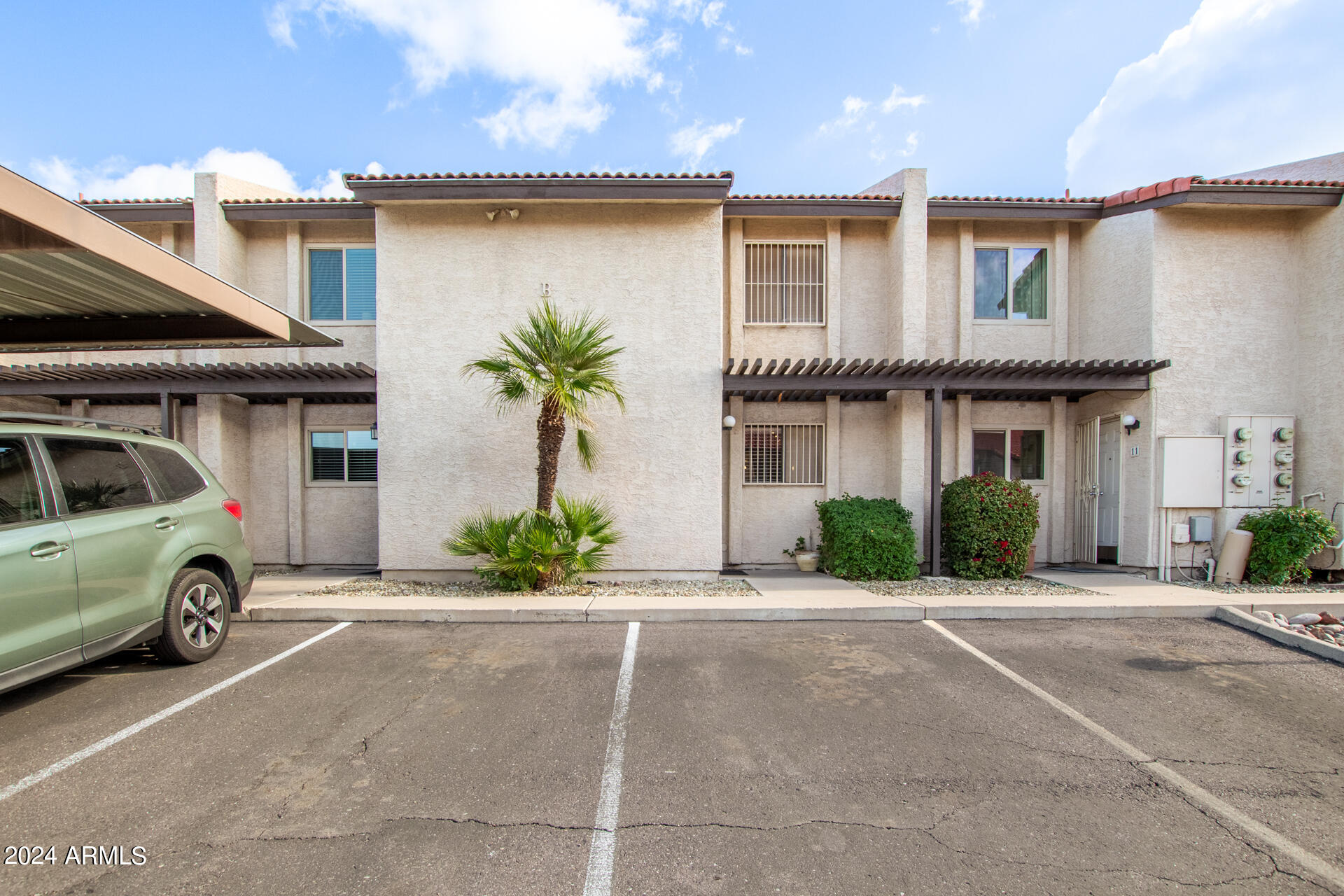 10631 N 15TH Way Unit: 10