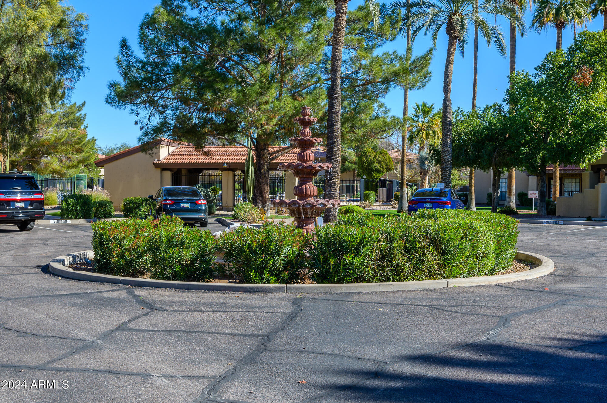 1351 N PLEASANT Drive Unit: 1173