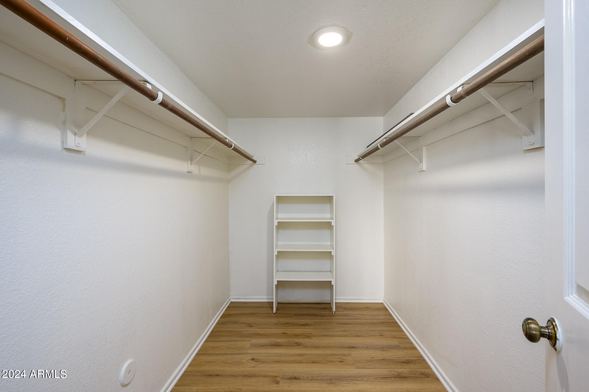 1351 N PLEASANT Drive Unit: 1173