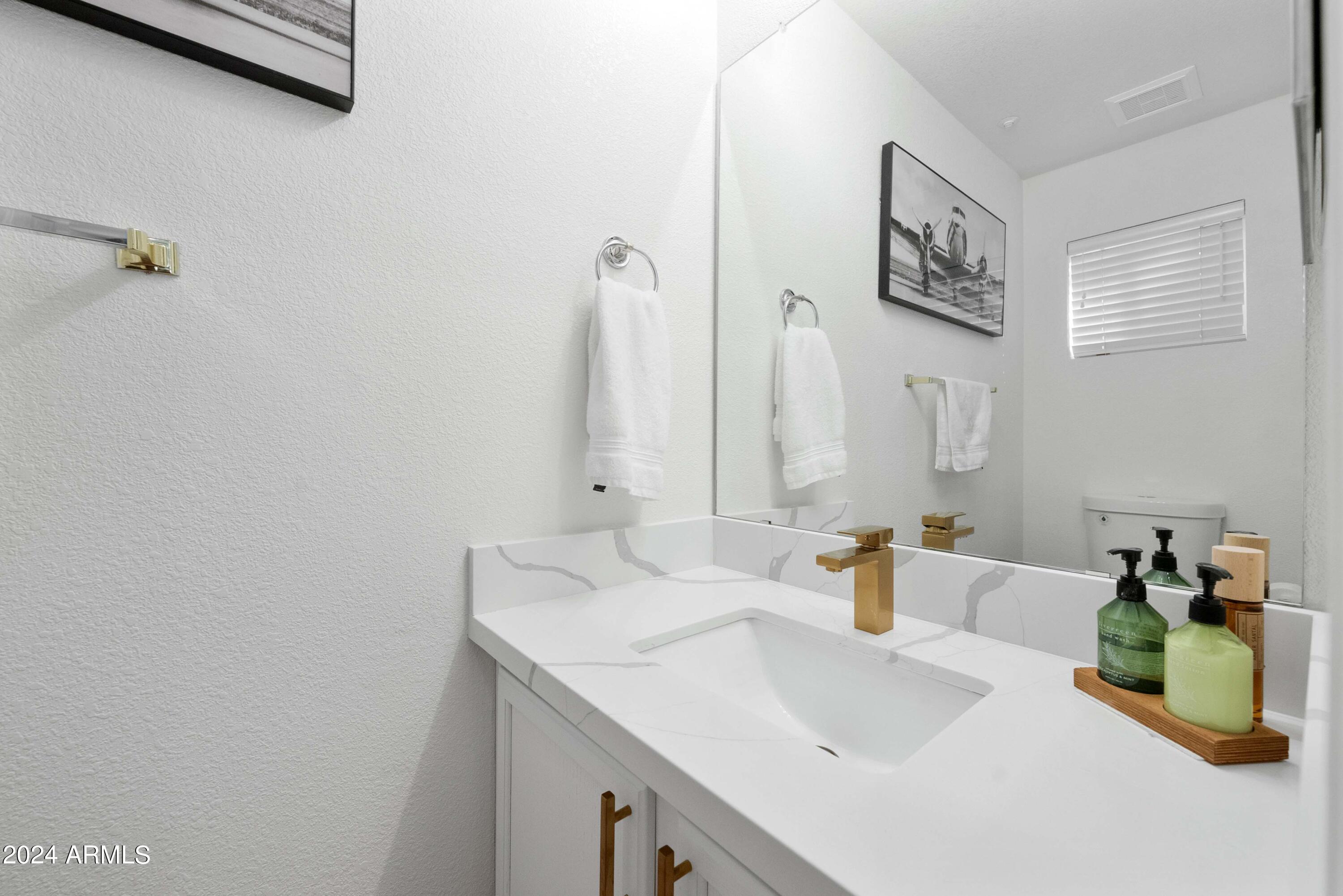 7650 E WILLIAMS Drive Unit: 1070