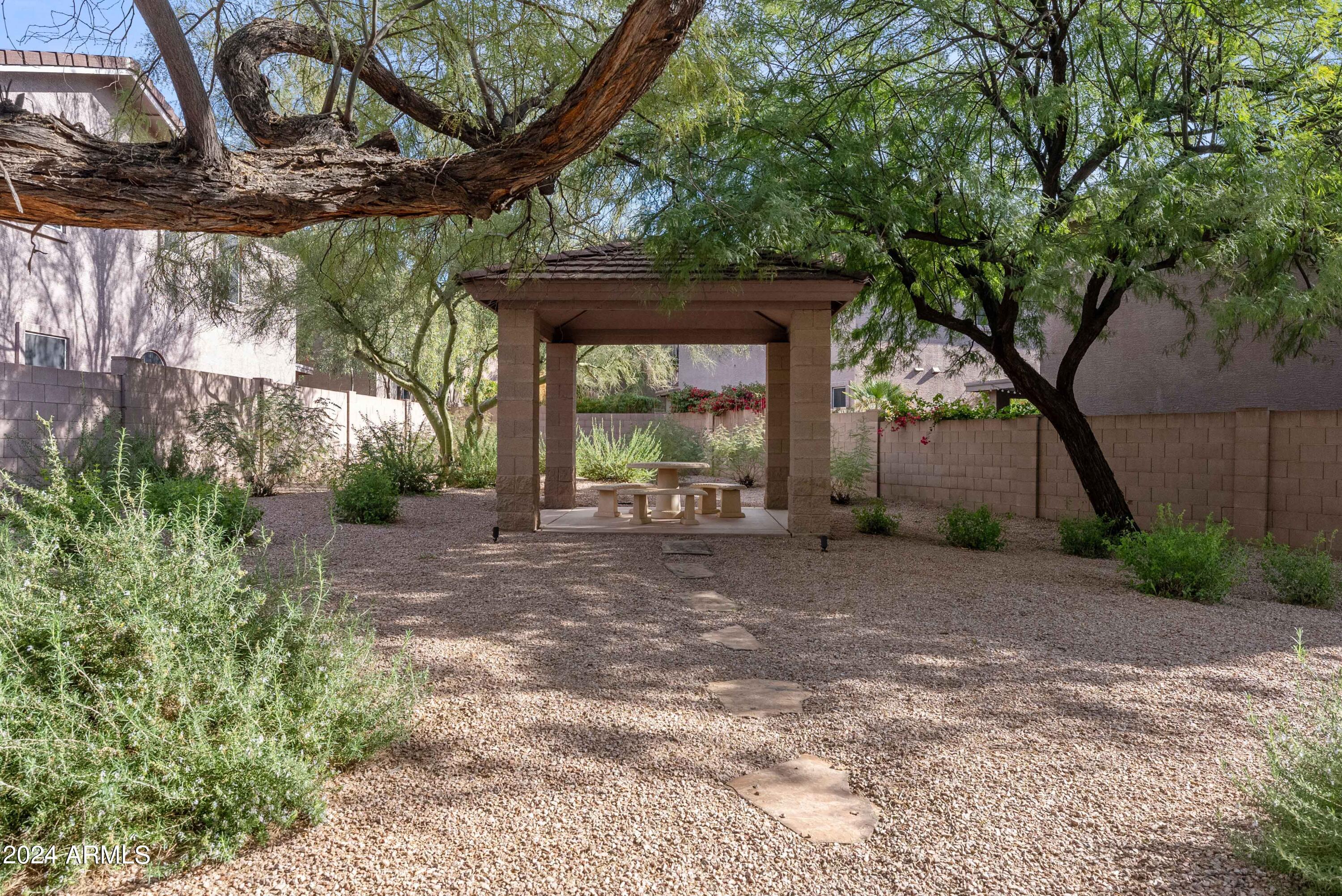 7650 E WILLIAMS Drive Unit: 1070