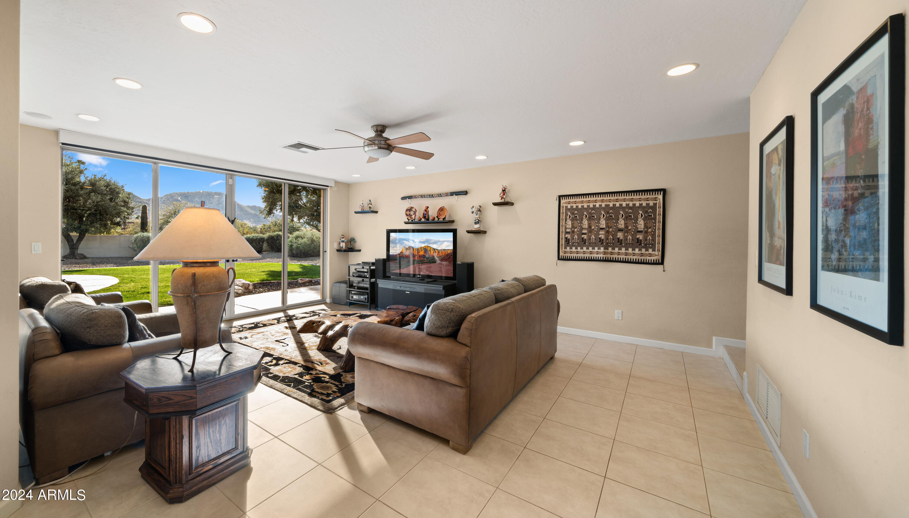 4535 E ONYX Avenue