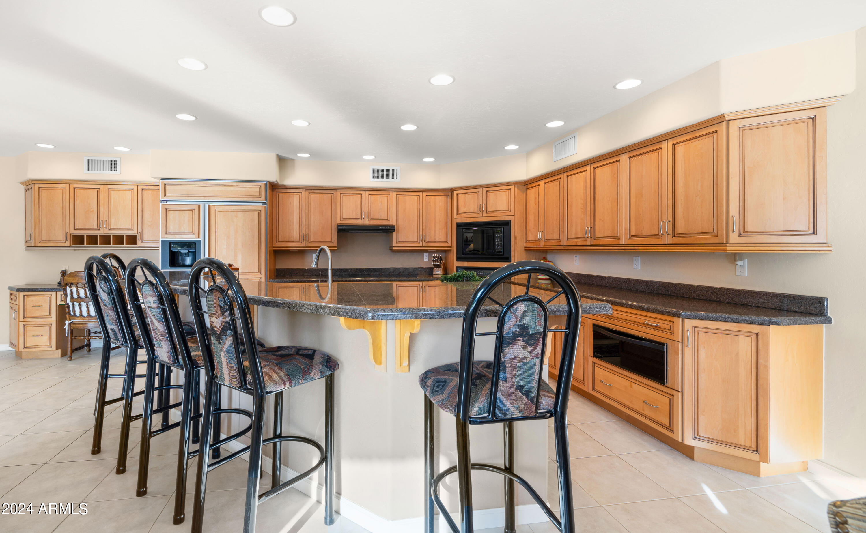 4535 E ONYX Avenue